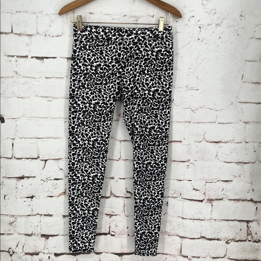 NWOT Nordstrom Leggings, Size M